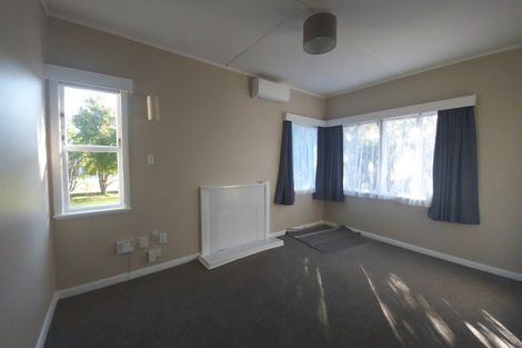 Photo of property in 4/120 Waiwhetu Road, Waterloo, Lower Hutt, 5011