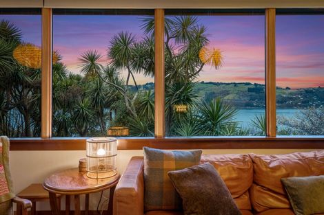 Photo of property in 74 Manapouri Street, Ravensbourne, Dunedin, 9022