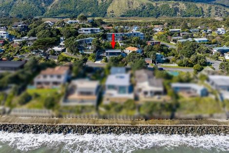 Photo of property in 79 The Esplanade, Raumati South, Paraparaumu, 5032