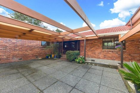 Photo of property in 22 Godley Road, Green Bay, Auckland, 0604