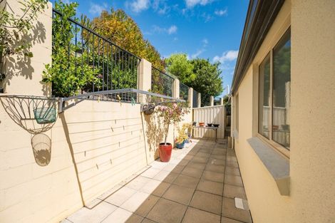 Photo of property in 16 Springlea Heights, Atawhai, Nelson, 7010