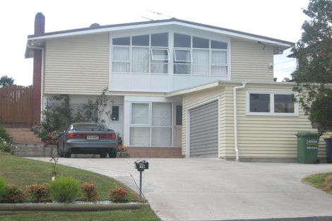 Photo of property in 19 Peach Road, Glenfield, Auckland, 0629