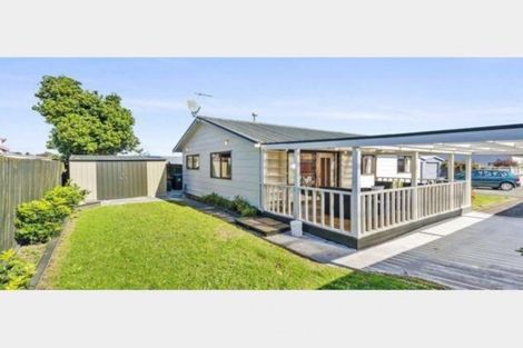 Photo of property in 8a Rogan Street, Mount Roskill, Auckland, 1041