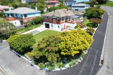 Photo of property in 1 Queens Crescent, Oamaru, 9400