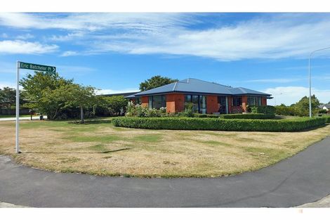 Photo of property in 1 Eric Batchelor Place, Waimate, 7924