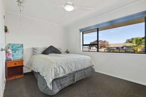 Photo of property in 70a Topaz Drive, Papamoa Beach, Papamoa, 3118