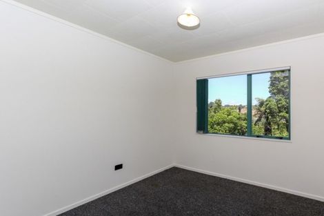 Photo of property in 89b Poplar Grove, Whalers Gate, New Plymouth, 4310
