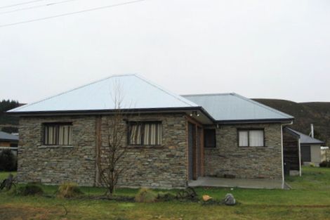 Photo of property in 72 Fache Street, Clyde, 9330