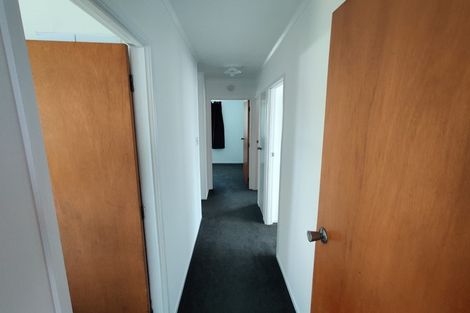 Photo of property in 18 Lipton Grove, Opaheke, Papakura, 2113