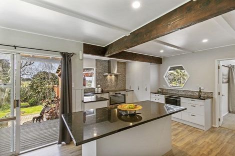 Photo of property in 96 Hatton Road, Awhitu, Waiuku, 2684