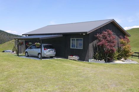 Photo of property in 5 Hitiri Road, Kinloch, Taupo, 3377