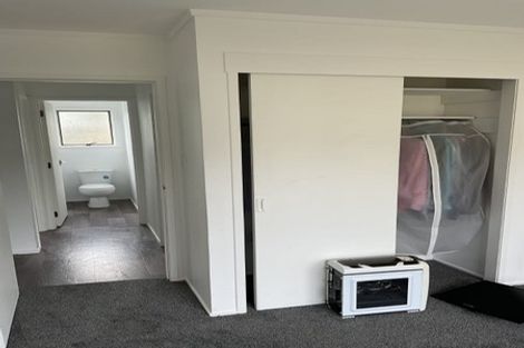 Photo of property in 1/5 Merriefield Avenue, Forrest Hill, Auckland, 0620