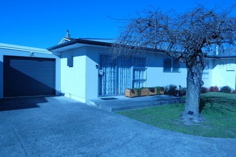 Photo of property in 2/89 Meeanee Road, Taradale, Napier, 4112