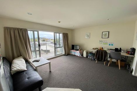 Photo of property in 4m/3 Keystone Avenue, Mount Roskill, Auckland, 1041