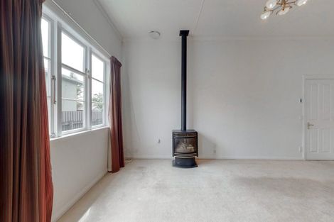 Photo of property in 25 Tama Street, Alicetown, Lower Hutt, 5010