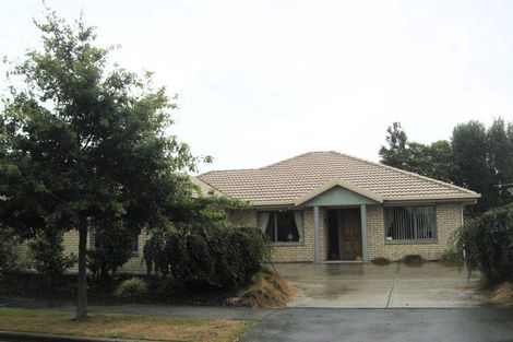 Photo of property in 27 Sutton Place, Dallington, Christchurch, 8061