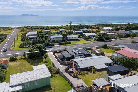 Photo of property in 174b Seaforth Road, Waihi Beach, 3611