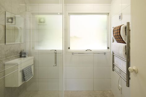 Photo of property in 36 Greers Road, Burnside, Christchurch, 8041