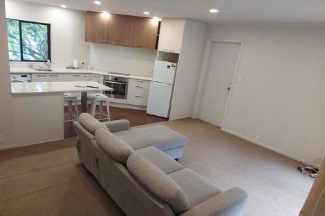 Photo of property in 15 Wainoni Heights, Greenhithe, Auckland, 0632