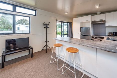 Photo of property in 43 Seafront Road, Castlecliff, Whanganui, 4501