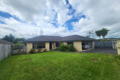 Photo of property in 128 Charles Prevost Drive, The Gardens, Auckland, 2105