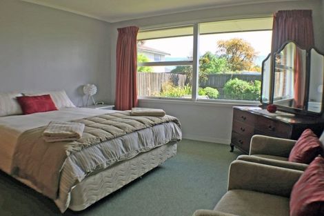 Photo of property in 2/94 Charles Street, Waltham, Christchurch, 8011