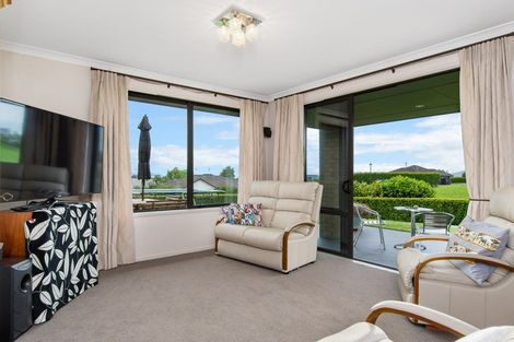 Photo of property in 7 Haden Place, Omokoroa, 3114