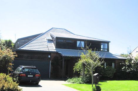 Photo of property in 6 Harrods Court, Ilam, Christchurch, 8053