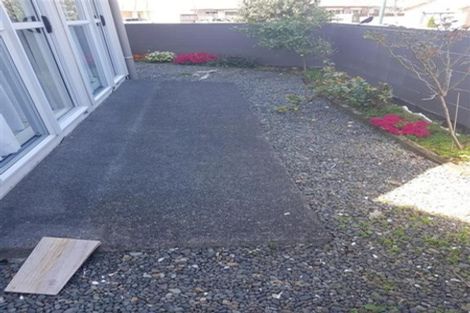 Photo of property in 3/1 Gracechurch Drive, Flat Bush, Auckland, 2016