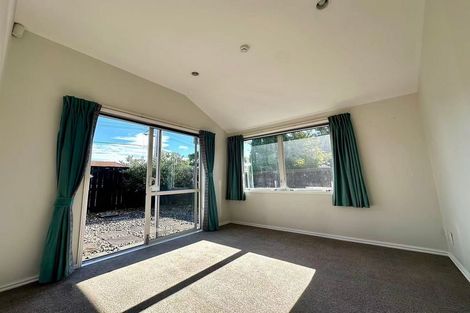 Photo of property in 63 Awamutu Grove, Waiwhetu, Lower Hutt, 5010