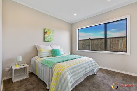 Photo of property in 22 Rauaruhe Road, Karaka, Papakura, 2113