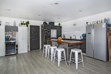 Photo of property in 150a One Tree Point Road, One Tree Point, 0118