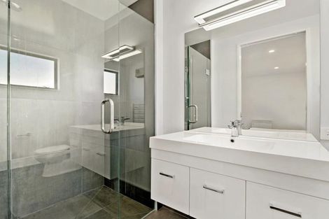 Photo of property in 26 Obelisk Street, Wanaka, 9305