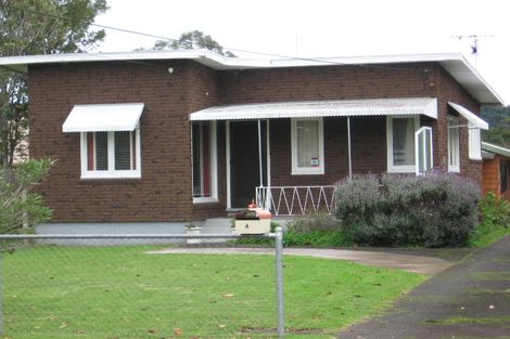 Photo of property in 4 Knox Road, Swanson, Auckland, 0612