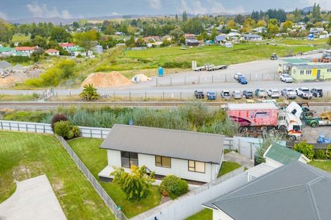 Photo of property in Abbott Street, Waipawa, 4210