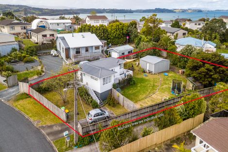 Photo of property in 5 Brigitte View, Snells Beach, 0920
