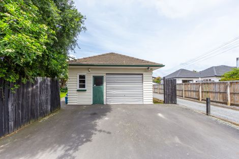 Photo of property in 103 Aorangi Road, Bryndwr, Christchurch, 8053