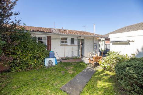 Photo of property in 2a Wentworth Street, Ilam, Christchurch, 8041