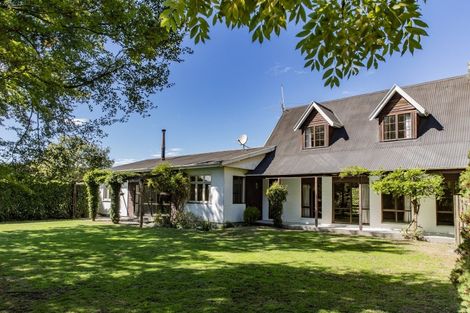 Photo of property in 2 Powells Road, Oxford, 7430