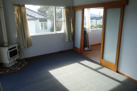 Photo of property in 3 Tye Road, Hillcrest, Auckland, 0627