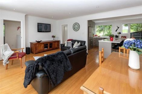 Photo of property in 83 Alexander Street, Cockle Bay, Auckland, 2014