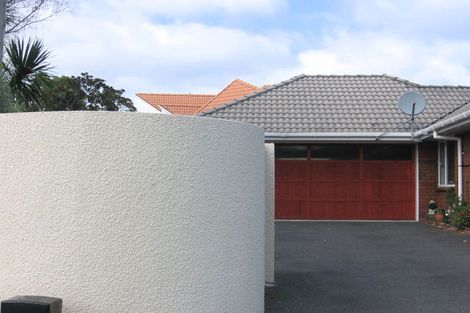 Photo of property in 2 Bloomfield Terrace, Hutt Central, Lower Hutt, 5010