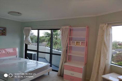 Photo of property in 55 Penguin Drive, Murrays Bay, Auckland, 0630