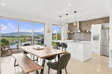 Photo of property in 32 Paterson Road, Mosgiel, 9092