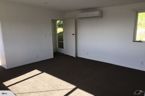 Photo of property in 19 Whaui Street, Vogeltown, Wellington, 6021