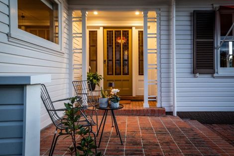 Photo of property in 24 Muritai Crescent, Havelock North, 4130