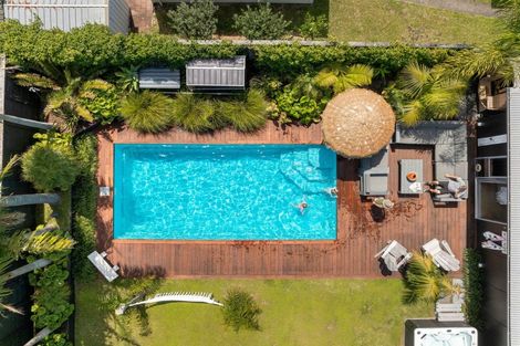 Photo of property in 209 Kiwi Road, Whangamata, 3620