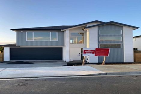 Photo of property in 105 Godfrey Drive, Orewa, 0931