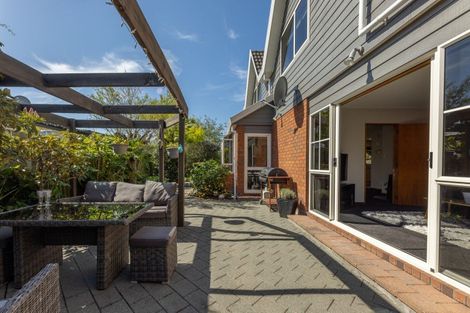 Photo of property in 16 Patricia Place, Harewood, Christchurch, 8051