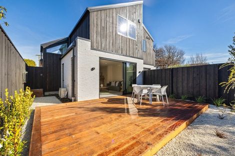 Photo of property in 12a Albany Street, St Albans, Christchurch, 8014